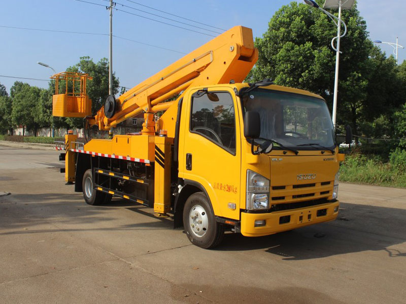 慶鈴五十鈴高空作業(yè)車(chē)