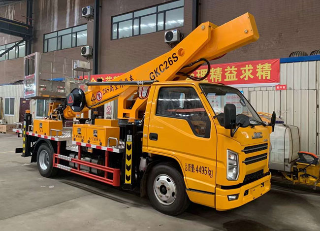江鈴順達(dá)26米藍(lán)牌高空作業(yè)車(chē)